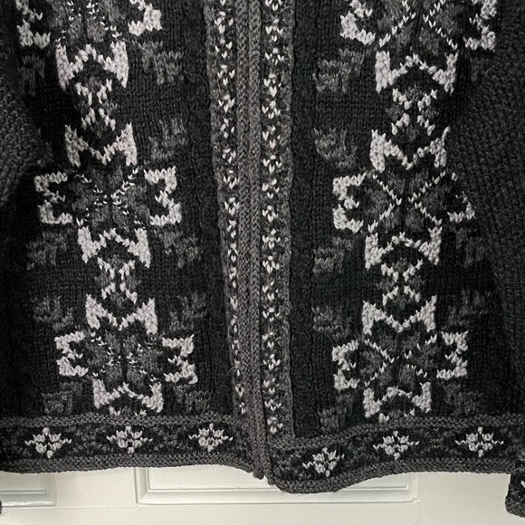 Herman Geist Hand Knit 100% Wool Zippered Cabincore Sweater Cardigan Size Large - Picture 3 of 13